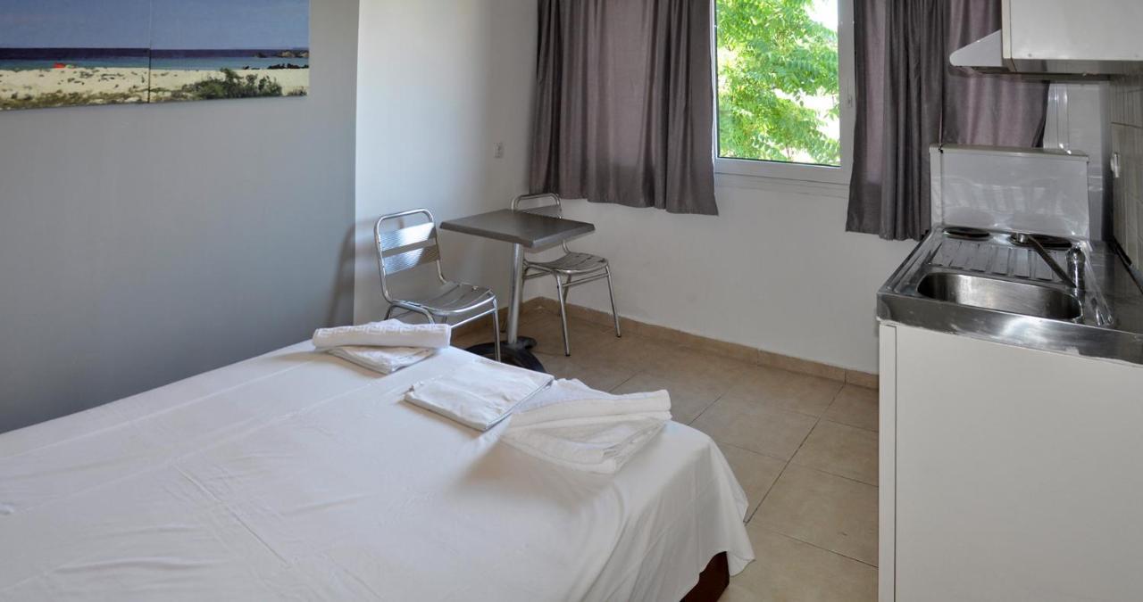 Coralli Beach Studios-Apartments Kallithea  Bagian luar foto