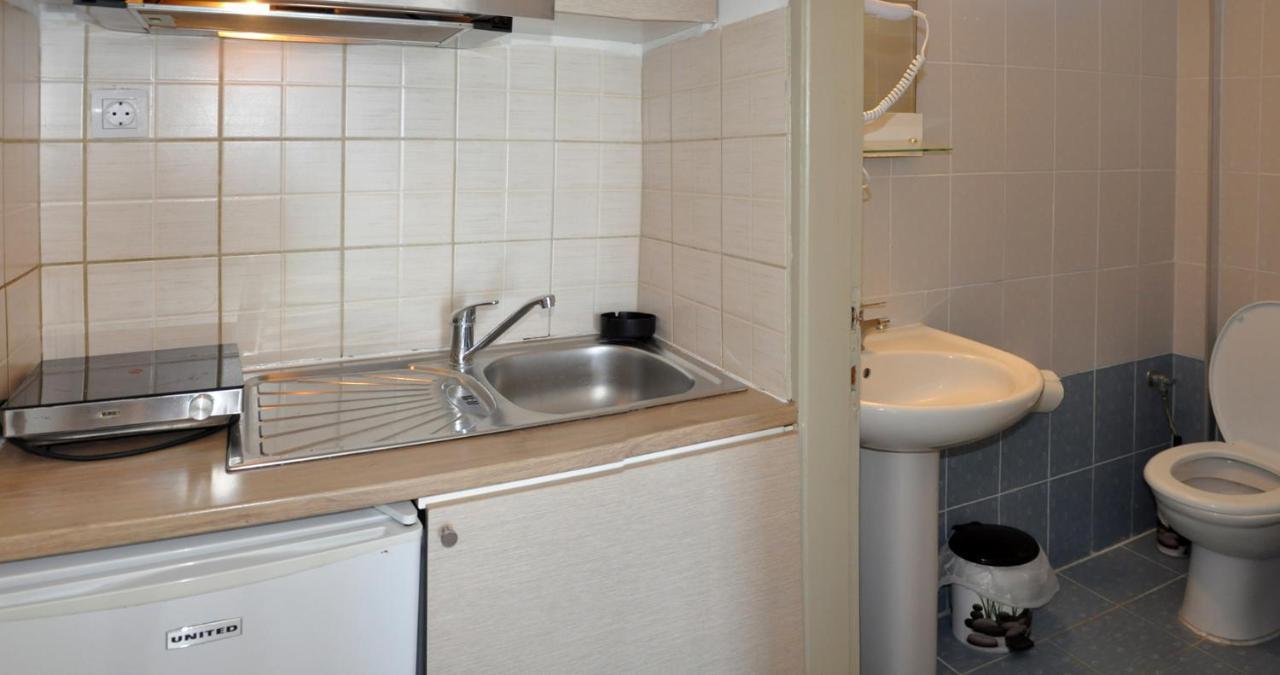 Coralli Beach Studios-Apartments Kallithea  Bagian luar foto